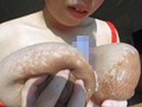 独占！ 奇跡のNカップ 連続撮影敢行です！ かおり 19才 113センチ　サンプル画像05